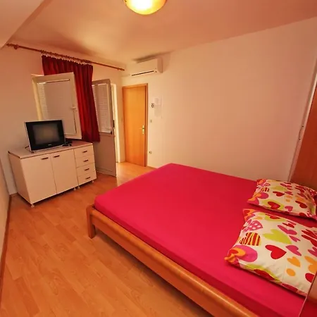 Centar Tudor Apartment Hvar Town
