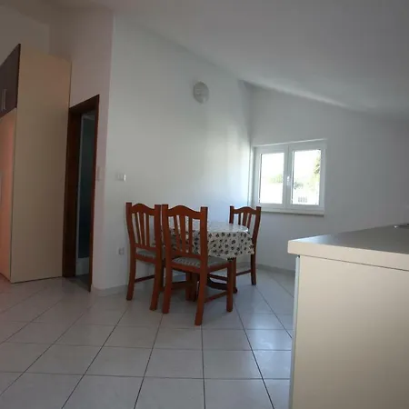 Centar Tudor Apartment